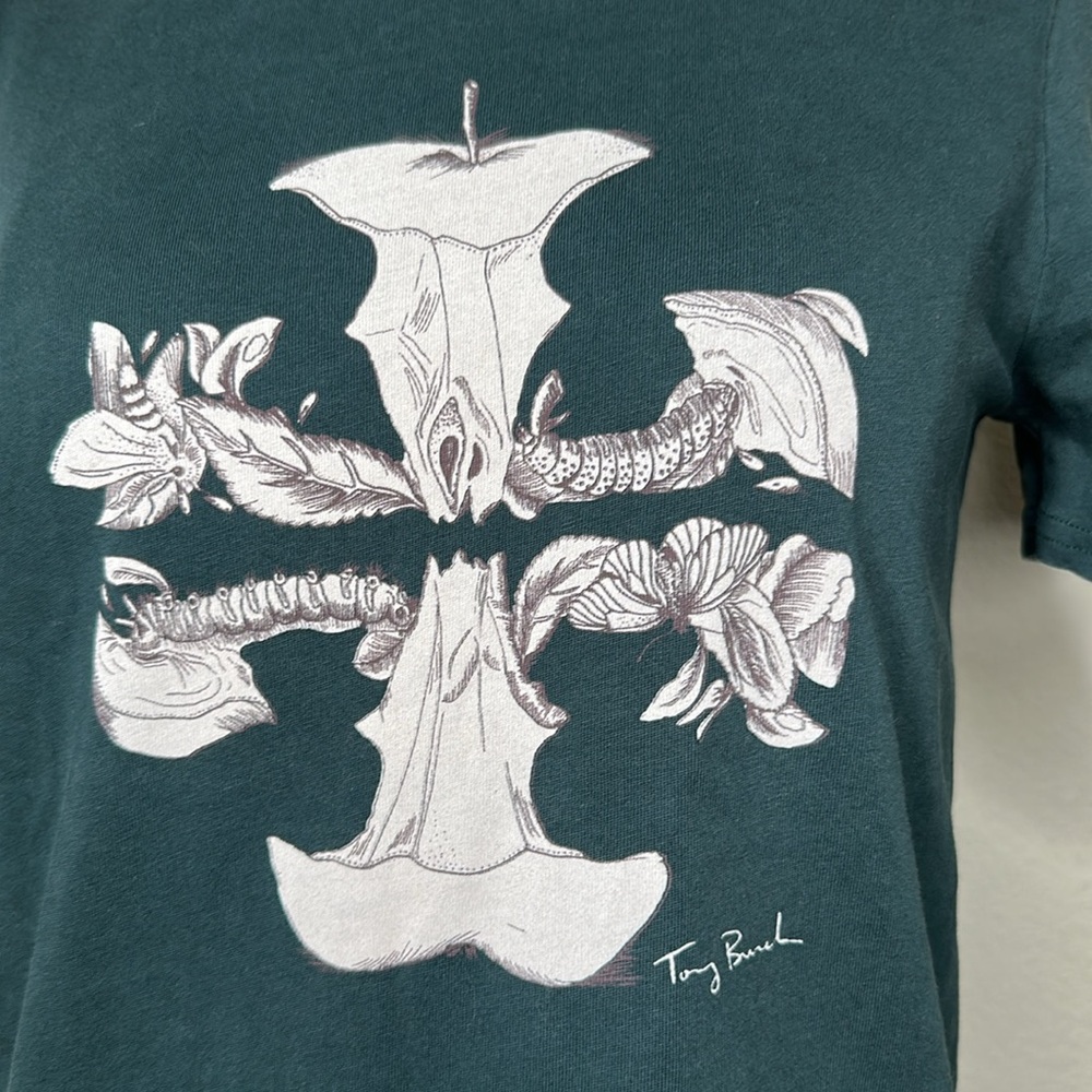 NWOT Tory Burch Apple T Shirt Green Size XS Quiet Luxury Classic New York City - Picture 5 of 9